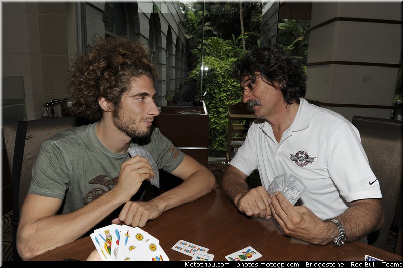 motogp_simoncelli_002_malaisie_sepang_2011