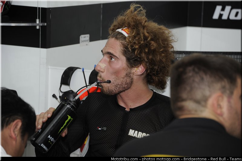 motogp_simoncelli_004_malaisie_sepang_2011