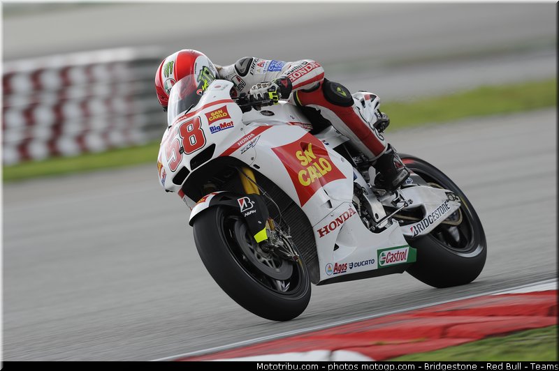 motogp_simoncelli_017_malaisie_sepang_2011
