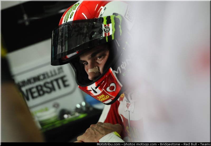 motogp_simoncelli_024_malaisie_sepang_2011