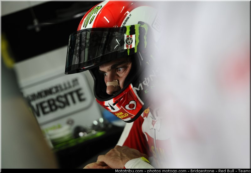 motogp_simoncelli_025_malaisie_sepang_2011