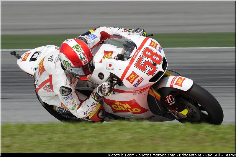 motogp_simoncelli_035_malaisie_sepang_2011