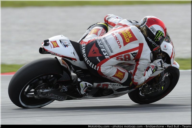 motogp_simoncelli_038_malaisie_sepang_2011