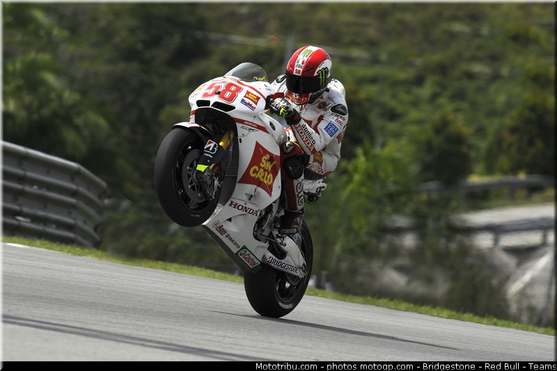 motogp_simoncelli_044_malaisie_sepang_2011