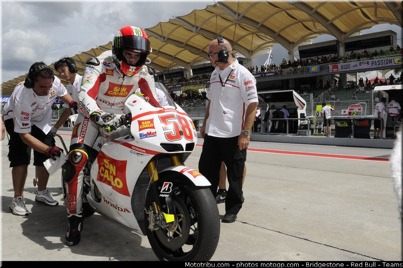 motogp_simoncelli_065_malaisie_sepang_2011