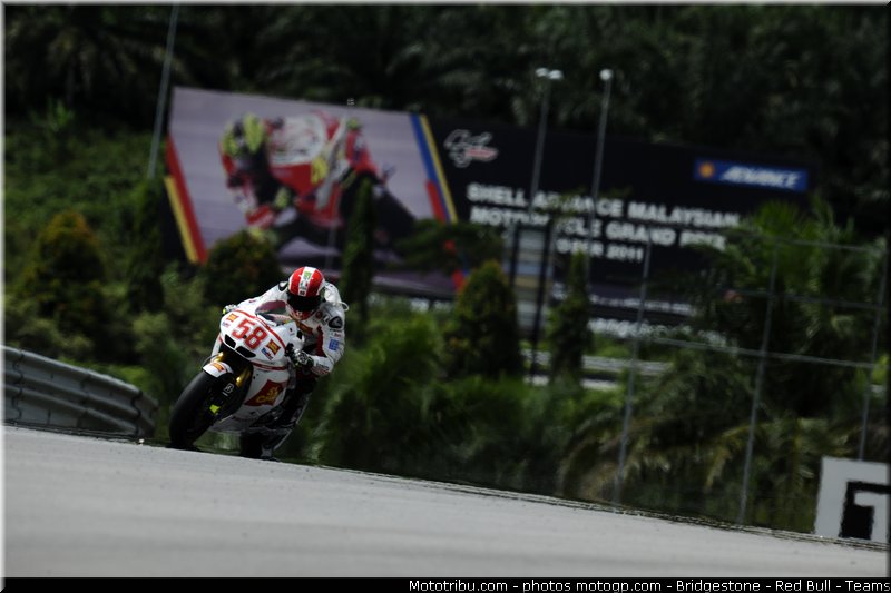 motogp_simoncelli_072_malaisie_sepang_2011