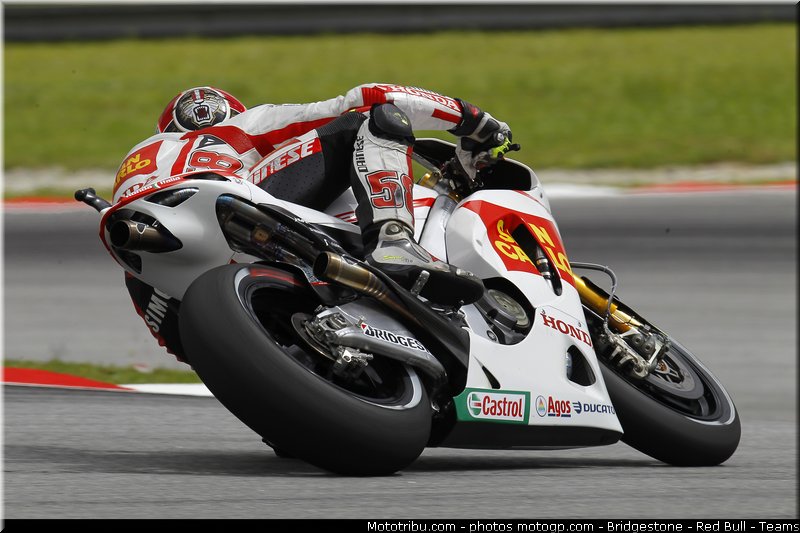 motogp_simoncelli_082_malaisie_sepang_2011