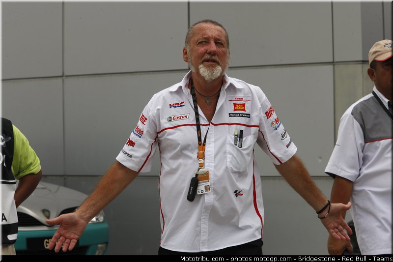 motogp_simoncelli_089_malaisie_sepang_2011
