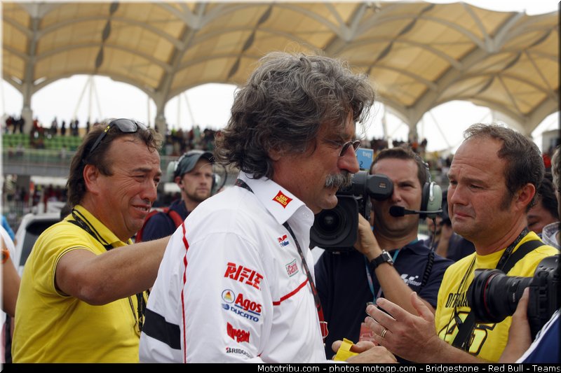 motogp_simoncelli_092_malaisie_sepang_2011