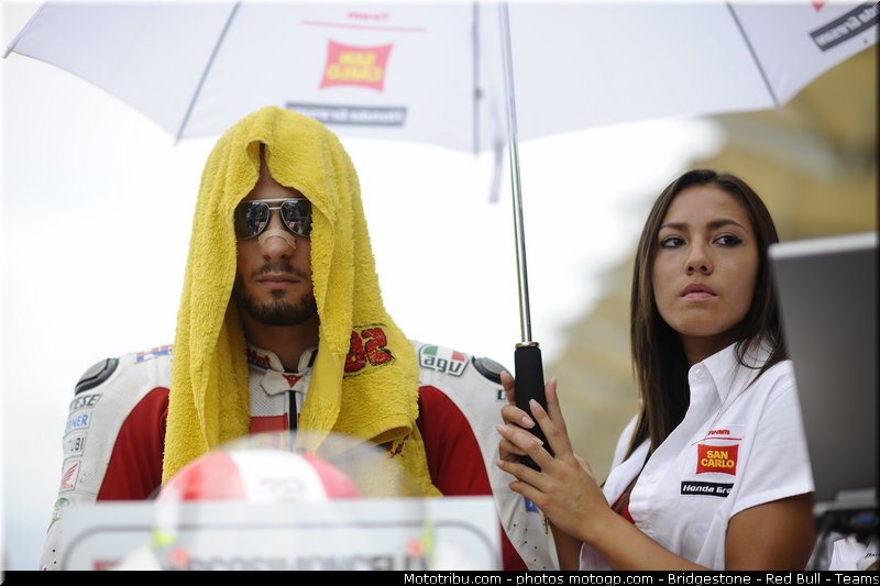 motogp_simoncelli_098_malaisie_sepang_2011