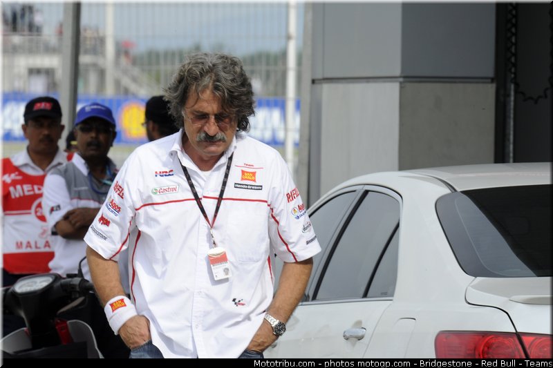 motogp_simoncelli_101_malaisie_sepang_2011