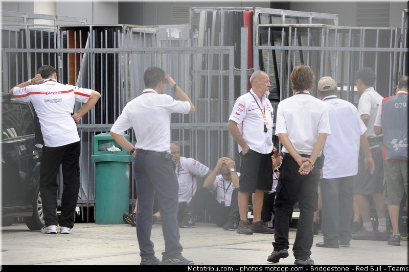 motogp_simoncelli_102_malaisie_sepang_2011