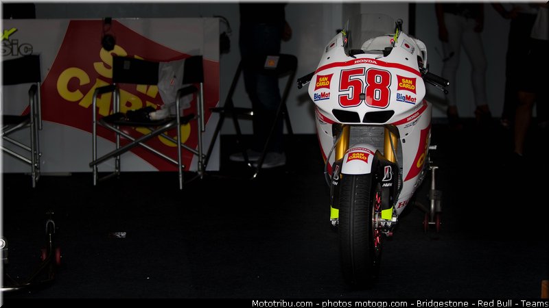 motogp_simoncelli_109_malaisie_sepang_2011