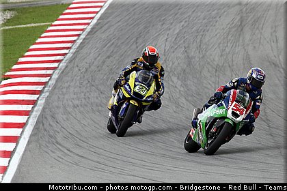 moto2_001_malaisie_sepang_2011.jpg