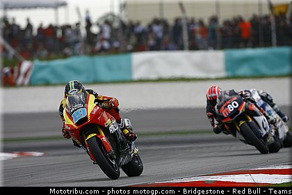 moto2_015_malaisie_sepang_2011.jpg