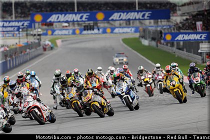 moto2_020_malaisie_sepang_2011.jpg