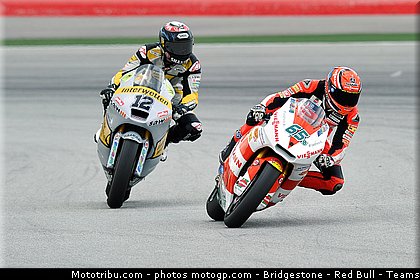 moto2_045_malaisie_sepang_2011.jpg
