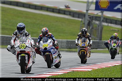 moto2_054_malaisie_sepang_2011.jpg
