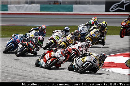 moto2_058_malaisie_sepang_2011.jpg