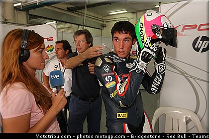 moto2_espargaro_a_001_malaisie_sepang_2011.jpg