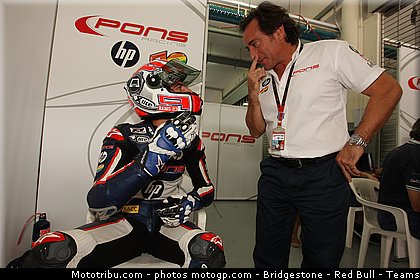moto2_espargaro_a_002_malaisie_sepang_2011.jpg
