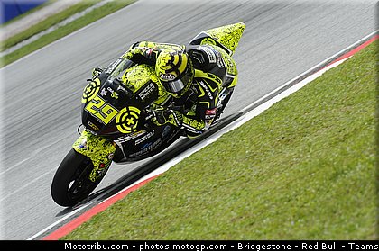 moto2_iannone_001_malaisie_sepang_2011.jpg