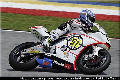 moto2_pirro_02_malaisie_sepang_2011.jpg