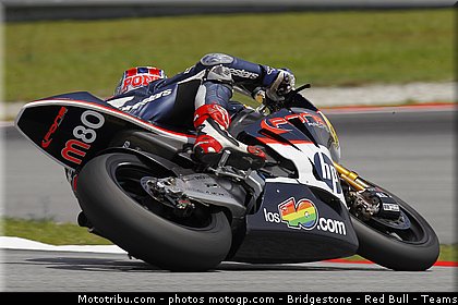 moto2_pons_003_malaisie_sepang_2011.jpg