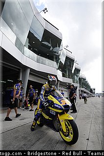moto2_smith_003_malaisie_sepang_2011.jpg