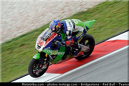 moto2_sofuoglu_002_malaisie_sepang_2011.jpg