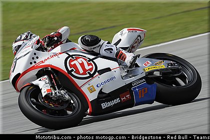moto2_takahashi_02_malaisie_sepang_2011.jpg