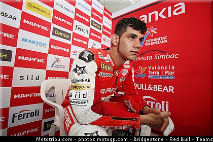 moto2_torres_004_malaisie_sepang_2011.jpg