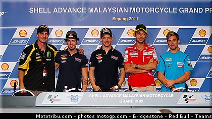 motogp_ambiance_012_malaisie_sepang_2011.jpg