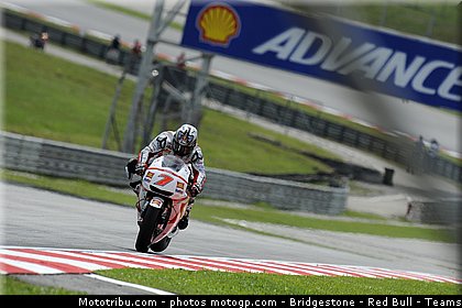 motogp_aoyama_005_malaisie_sepang_2011.jpg
