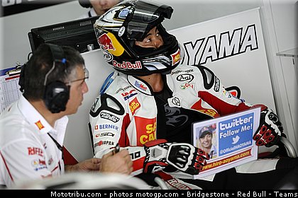 motogp_aoyama_009_malaisie_sepang_2011.jpg
