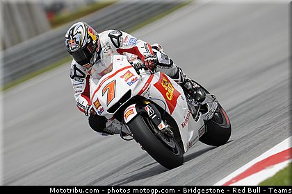 motogp_aoyama_018_malaisie_sepang_2011.jpg