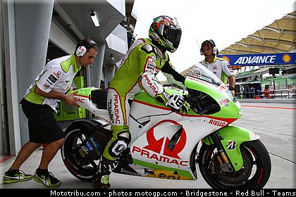 motogp_capirossi_001_malaisie_sepang_2011.jpg