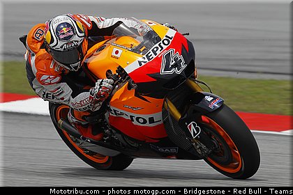 motogp_dovizioso_013_malaisie_sepang_2011.jpg