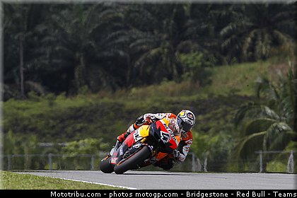 motogp_dovizioso_014_malaisie_sepang_2011.jpg