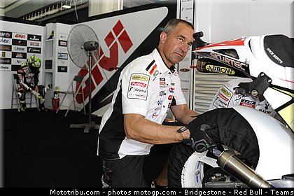motogp_elias_004_malaisie_sepang_2011.jpg