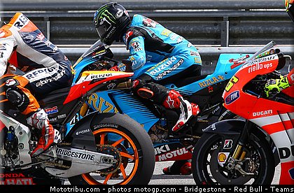 motogp_hopkins_009_malaisie_sepang_2011.jpg