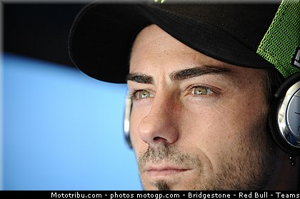 motogp_hopkins_010_malaisie_sepang_2011.jpg