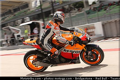 motogp_pedrosa_001_malaisie_sepang_2011.jpg
