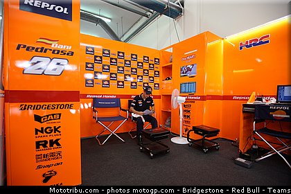 motogp_pedrosa_008_malaisie_sepang_2011.jpg
