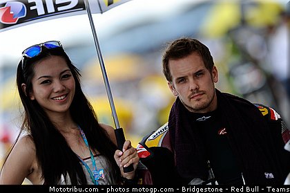 motogp_pitbabe_017_malaisie_sepang_2011.jpg