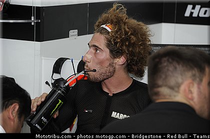 motogp_simoncelli_004_malaisie_sepang_2011.jpg