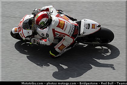 motogp_simoncelli_016_malaisie_sepang_2011.jpg