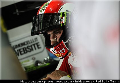 motogp_simoncelli_025_malaisie_sepang_2011.jpg