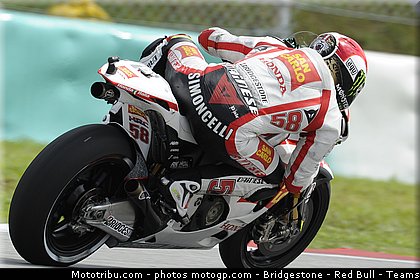 motogp_simoncelli_031_malaisie_sepang_2011.jpg