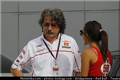 motogp_simoncelli_096_malaisie_sepang_2011.jpg